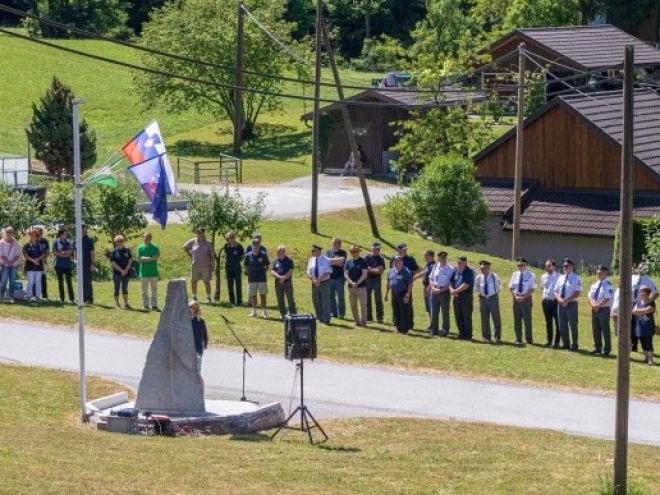 Zbirališče vojnih ujetnikov